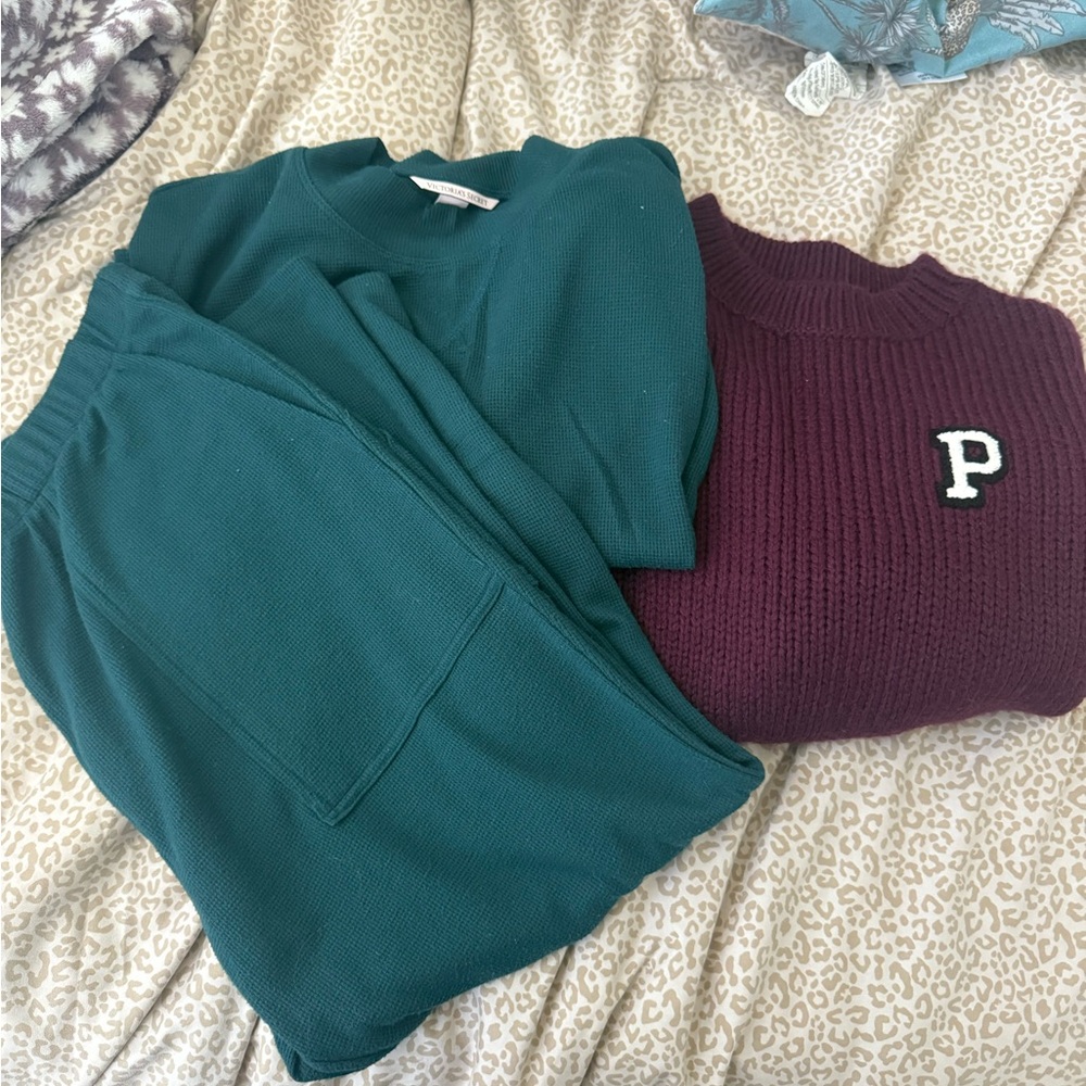 Victoria”s secret clothing bundle